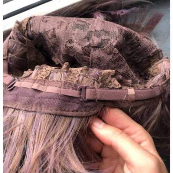 *New* Beautiful Dusty Lilac High Quality Wig - Picture 7 of 10